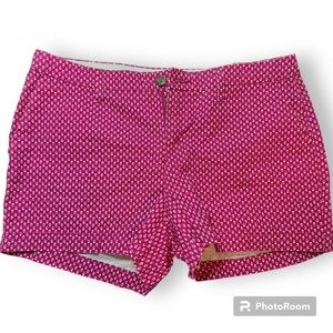 • 3/$15 • Old Navy flower patterned twill shorts